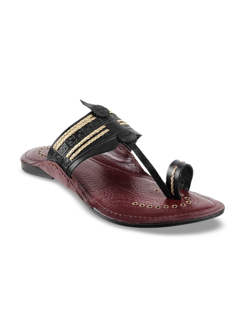 

Metro Men Black & Beige Leather Comfort Sandals