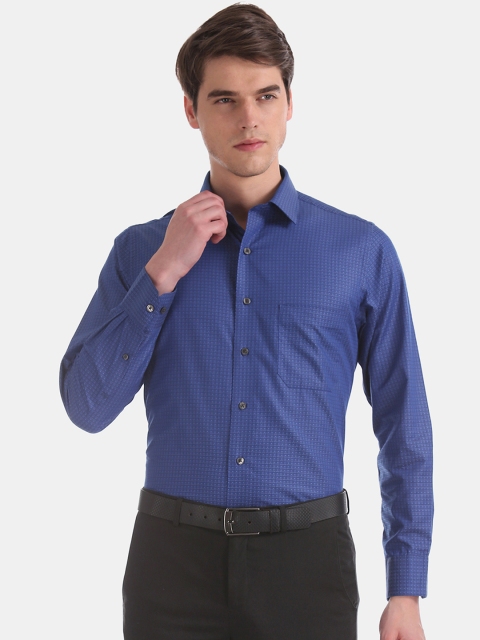 

Arrow Men Blue Regular Fit Printed Formal Shirt