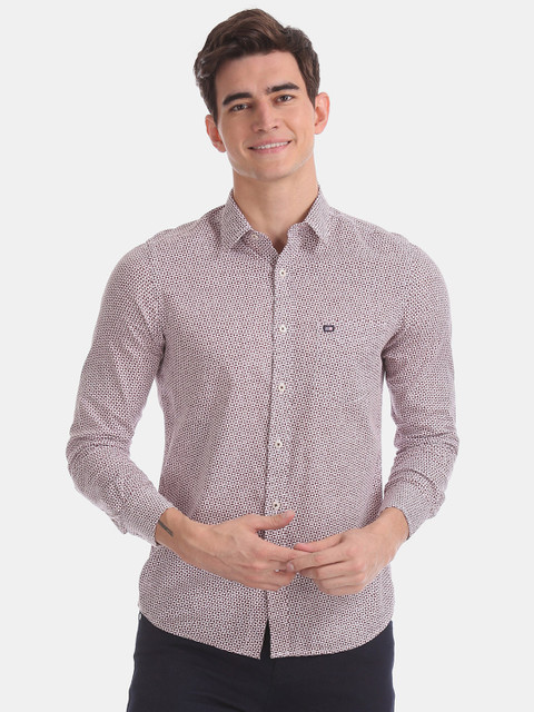 

Arrow Sport Men Off-White & Burgundy Slim Fit Printed Casual Shirt