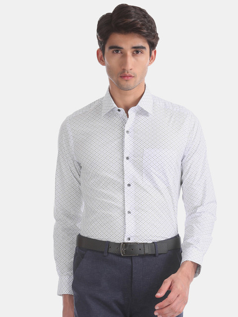 

Arrow Men White & Grey Printed Slim Fit Casual Shirt