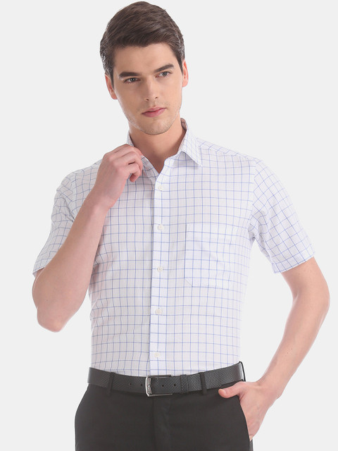 

Arrow Men White & Blue Checked Regular Fit Formal Shirt