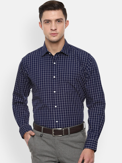 

Van Heusen Men Navy Blue & White Loose Fit Checked Formal Shirt