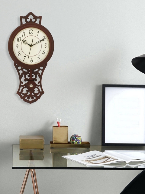 

eCraftIndia Brown & Cream-Coloured Handcrafted Round Solid Analogue Wall Clock
