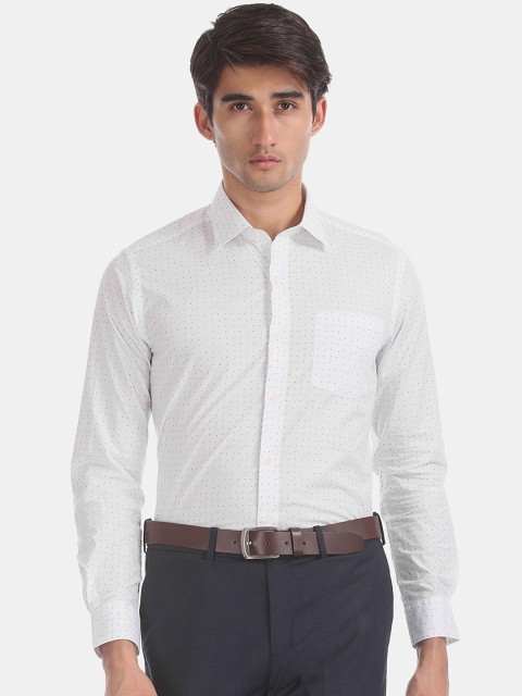 

Arrow Men White & Blue Slim Fit Printed Formal Shirt
