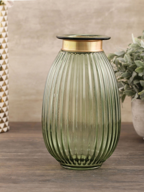 

Pure Home and Living Green & Gold-Toned Glass Vase