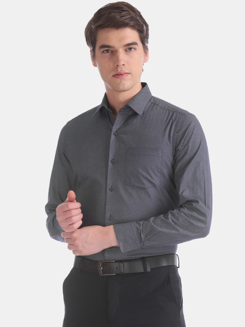 

Arrow Men Navy Blue & Grey Slim Fit Self Design Semiformal Shirt
