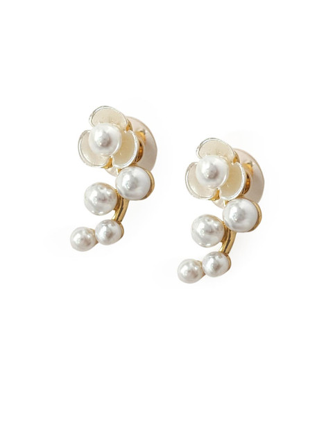 

Foxy Sperks Gold-Plated White Floral Studs