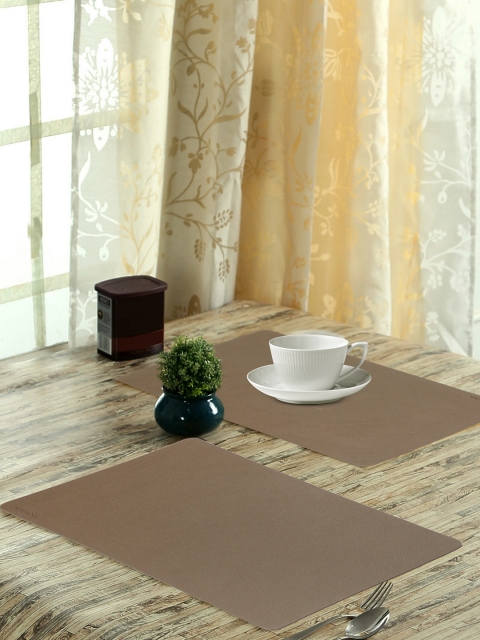 

OBSESSIONS Set of 6 Brown Luca Dining Table Mat