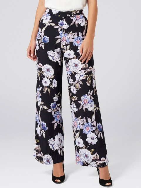 

Forever New Women Black & White Loose Fit Printed Parallel Trousers