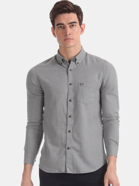 

Arrow Sport Men Grey Slim Fit Solid Casual Shirt
