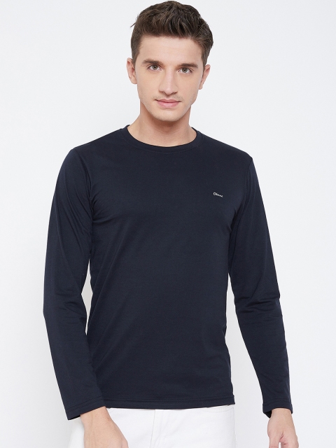 

Okane Men Navy Blue Solid Round Neck T-shirt