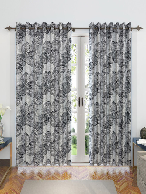 

Divine Casa Grey & White Set of 2 Door Curtains