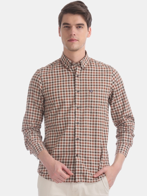 

Arrow Sport Men Beige & Orange Slim Fit Checked Casual Shirt