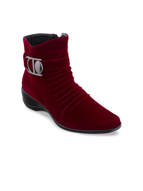 

SHUZ TOUCH Women Red Solid Heeled Boots