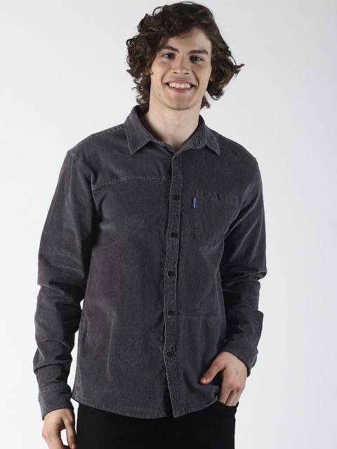 

Blue Saint Men Charcoal Grey Solid Slim Fit Casual Shirt