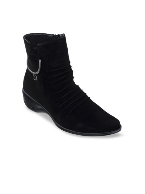 

SHUZ TOUCH Women Black Solid Heeled Boots
