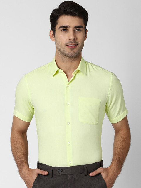 

Peter England Men Yellow Regular Fit Self Design Formal Shirt