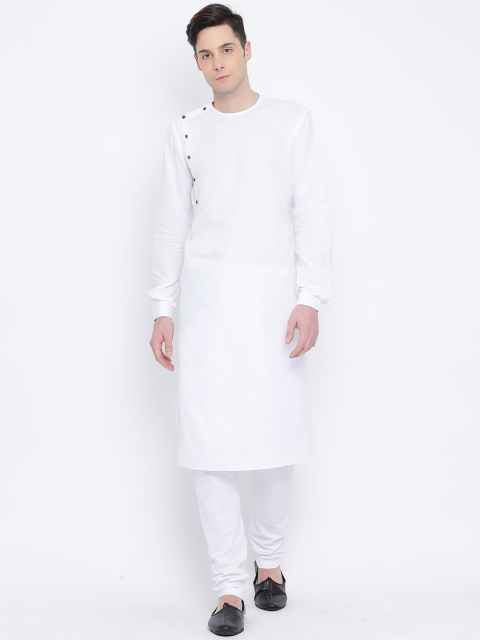 

NAMASKAR Men White Solid Straight Kurta