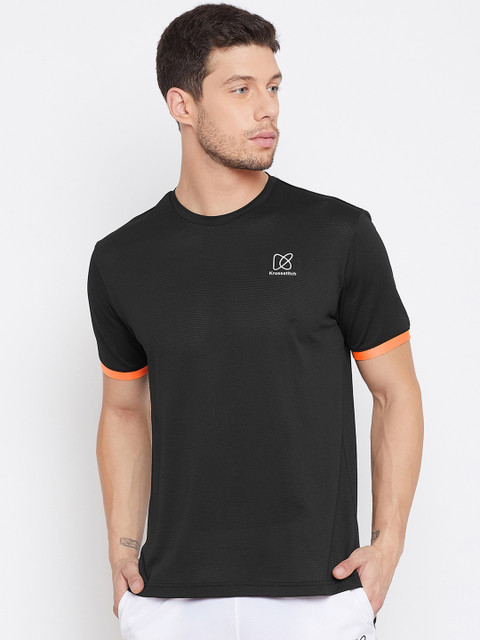 

KROSSSTITCH Men Black Solid Round Neck T-shirt