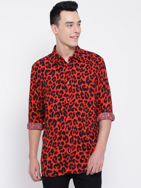 

Oxolloxo Men Red & Black Regular Fit Printed Casual Shirt