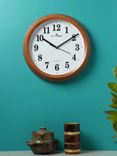

ZANIBO White & Brown Round Solid Analogue Wall Clock