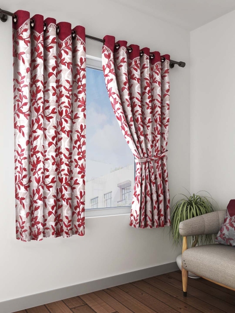 Home Sizzler Maroon & White Set of 2 Window Curtains