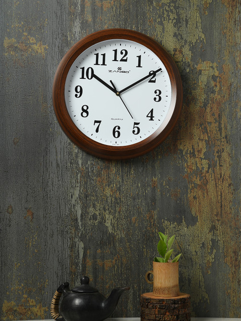 

ZANIBO White Round Solid 32 cm Analogue Wall Clock