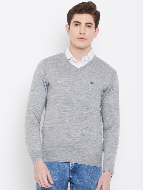 

Okane Men Grey Solid Pullover Sweater