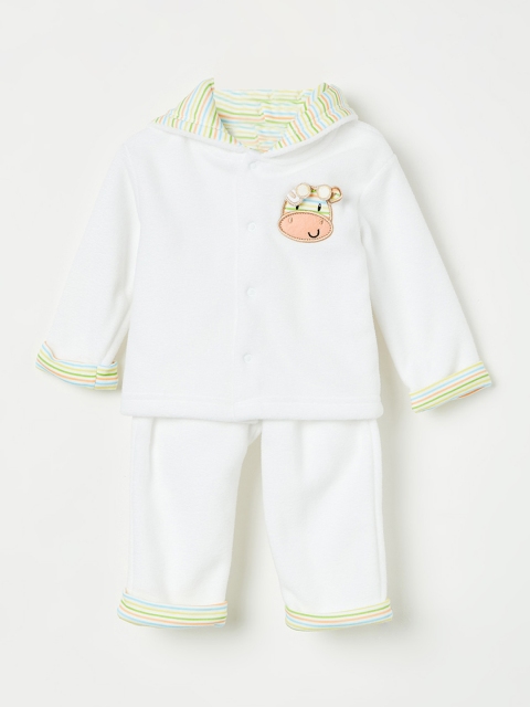 

Juniors by Lifestyle Boys White Printed T-shirt with Trousers