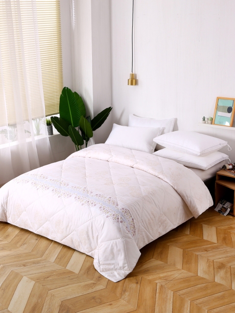 

URBAN DREAM White & Brown Floral AC Room 120 GSM Double Bed Comforter