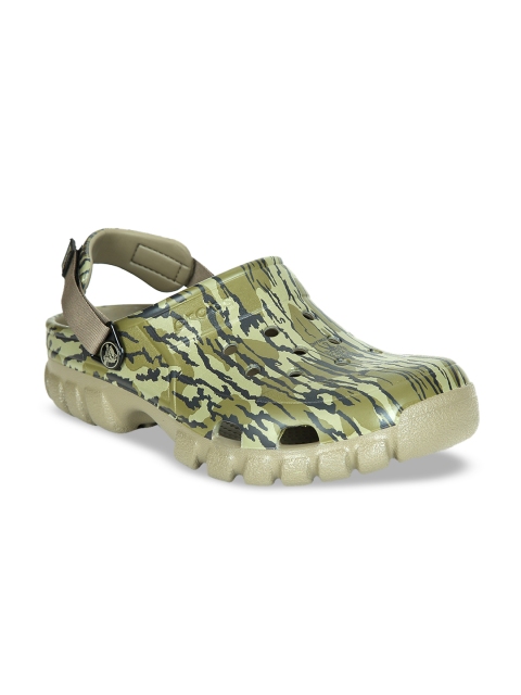 

Crocs Women Green & Beige Clogs