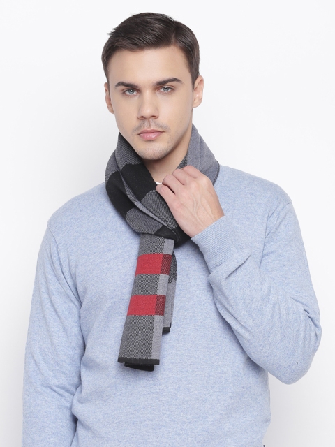 

Tossido Men Grey & Black Checked Knitted Muffler
