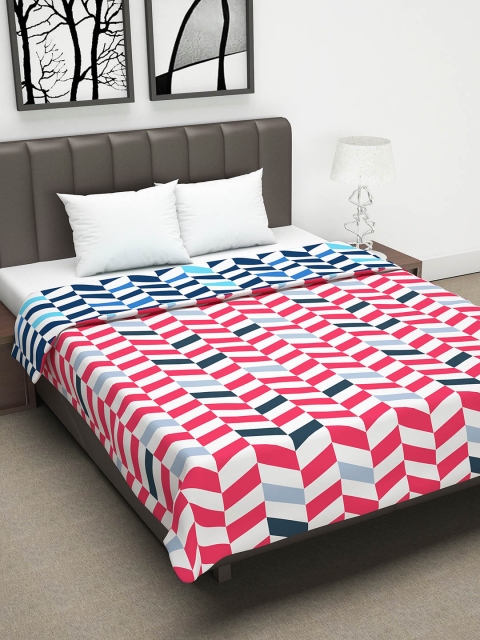

Divine Casa Pink & Blue Geometric AC Room 110 GSM Double Bed Dohar