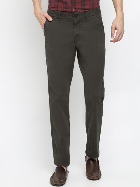

Crocodile Men Grey Solid Slim Fit Regular Trousers