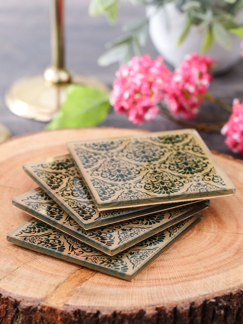 

Pure Home and Living Set of 4 Green & Beige Printed Coasters