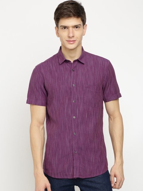 

Crocodile Men Purple Slim Fit Solid Casual Shirt