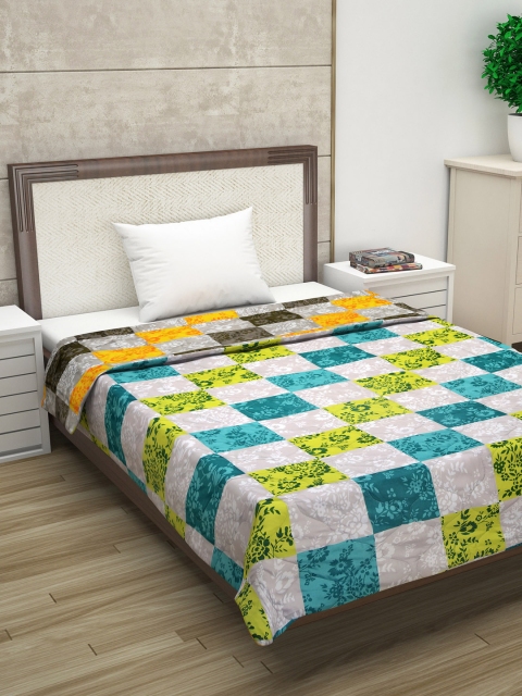 

Divine Casa Orange & Turquoise Blue Geometric AC Room 110 GSM Single Bed Comforter