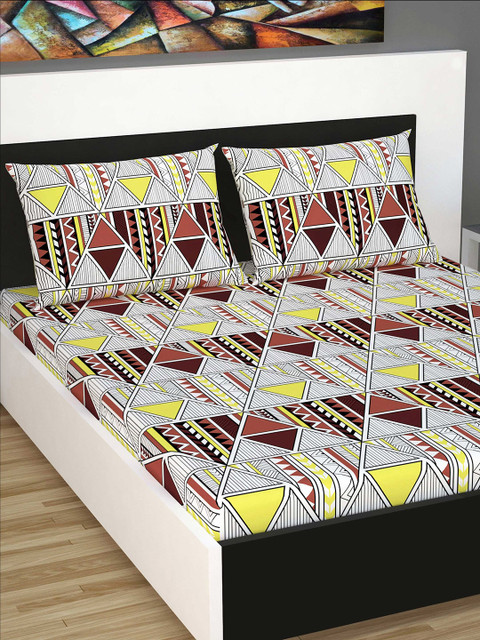 

Divine Casa Brown & Off-White Geometric 144 TC Cotton 1 Queen Bedsheet with 2 Pillow Covers