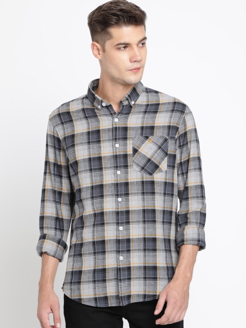 

TED HARBOR Men Grey Slim Fit Checked Casual Shirt