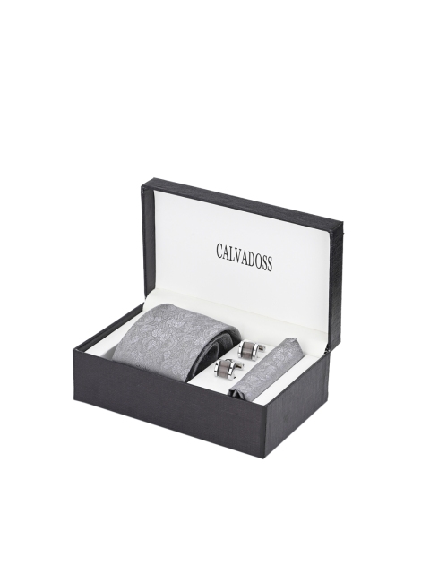 

Calvadoss Men Grey Accessory Gift Set