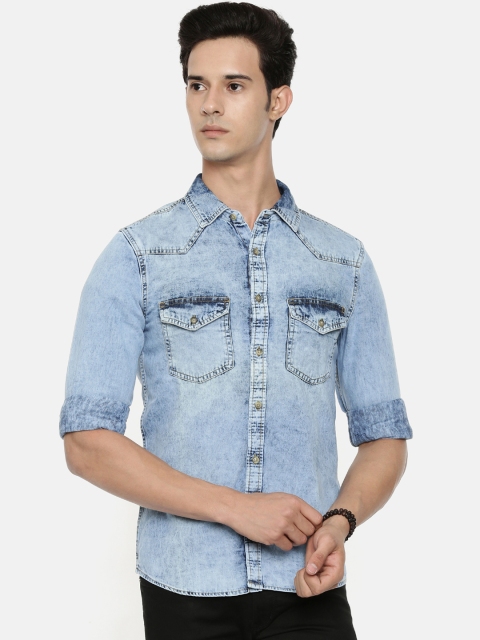 

IMYOUNG Men Blue Slim Fit Faded Casual Denim Shirt