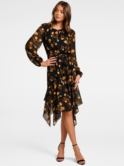 

Forever New Women Black Floral Printed Fit and Flare Dress
