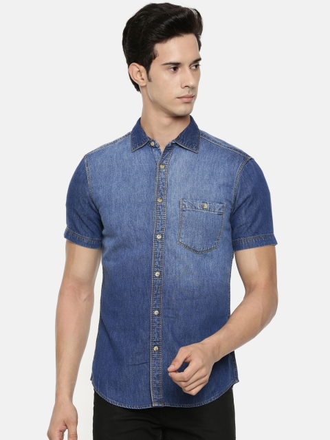 

IMYOUNG Men Blue Slim Fit Faded Casual Denim Shirt