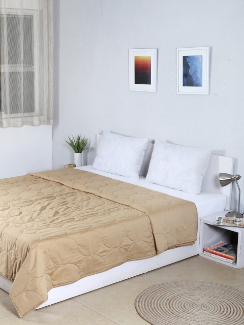 

House This Beige Self-Designed Double Bed Cover