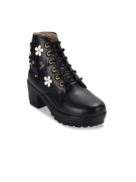 

ZAPATOZ Women Black Printed Heeled Boots