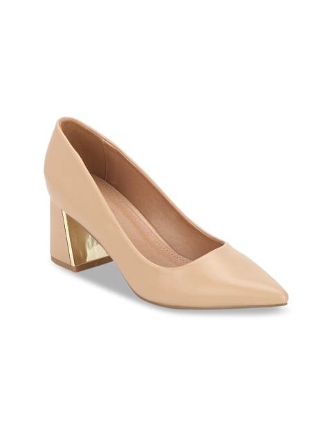 

Truffle Collection Women Nude-Coloured Solid Pumps