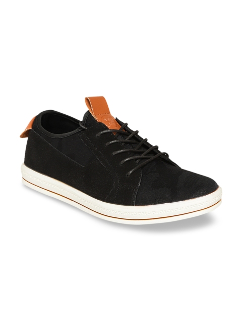 

Aeropostale Men Black Solid Sneakers