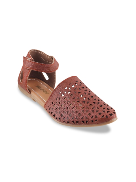

WALKWAY Women Tan Brown Textured Ballerinas