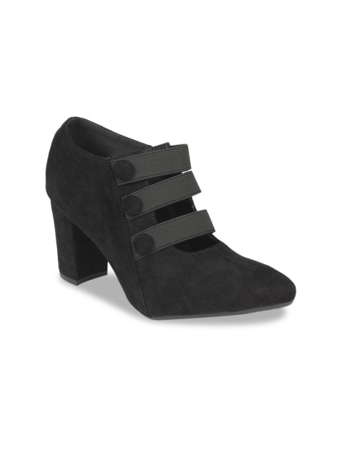 

Flat n Heels Women Black Solid Heeled Boots