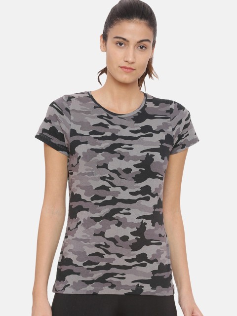 

Slumber Jill Women Black & Grey Camouflage Printed Tshirt